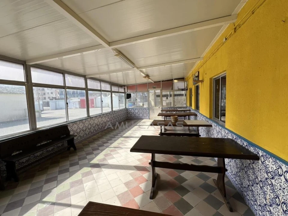 Prédio para Venda em Gafanha da Boa Hora Foto 9