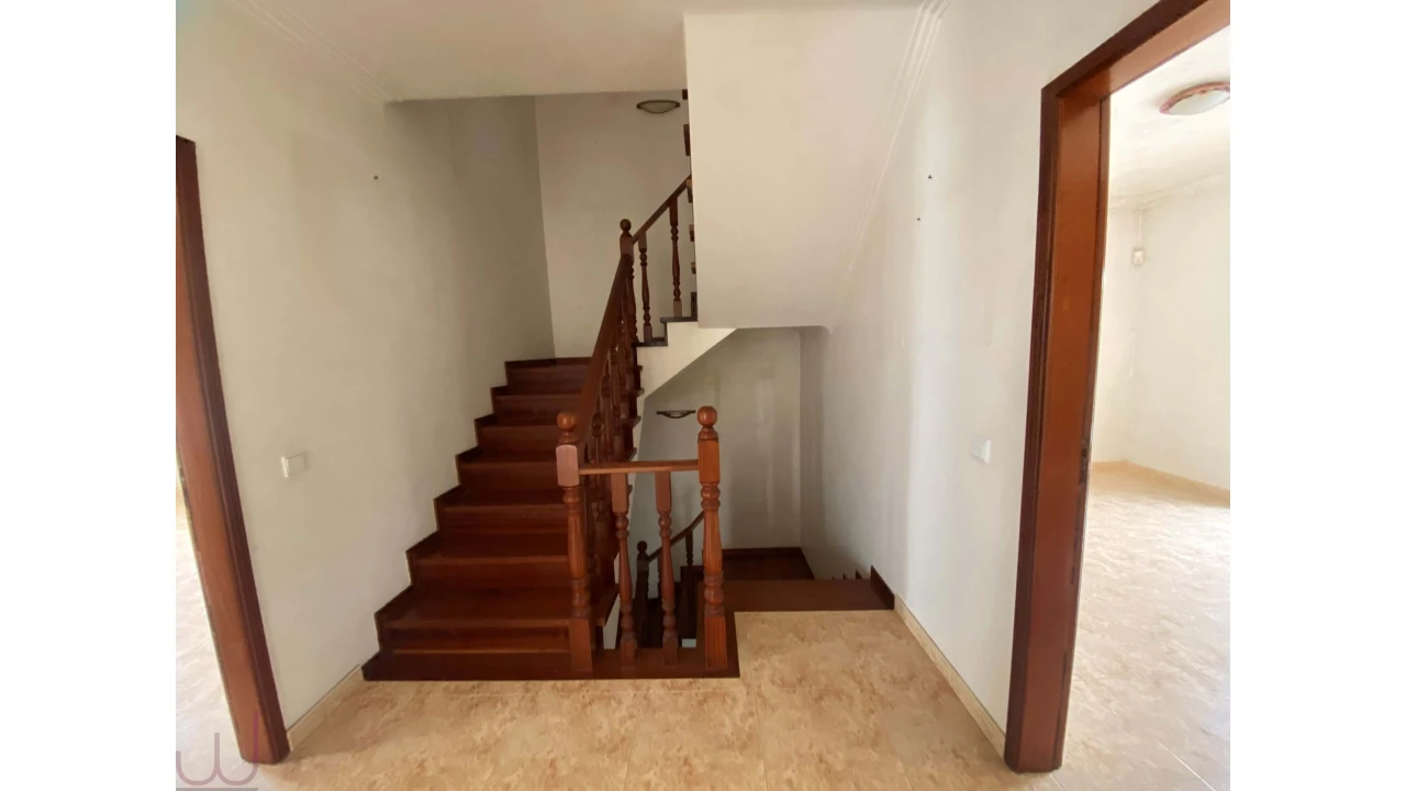 Moradia T5 para Venda em Porto Salvo Foto 19