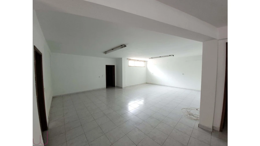 Moradia T5 para Venda em Porto Salvo Foto 49