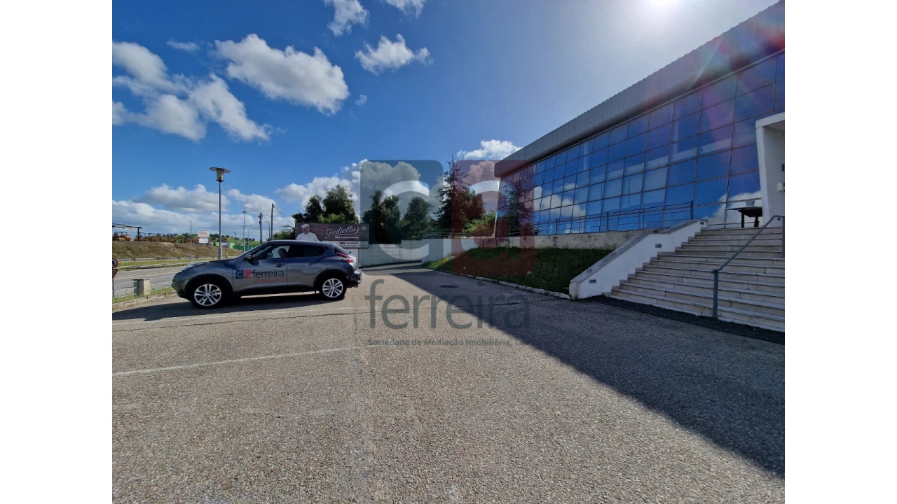 Armazém para Venda em Marvila, Ribeira Santarém, São Salvador, São Nicolau Foto 4
