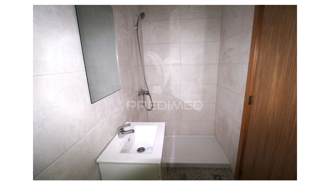 Loja para Venda em Sines Foto 12