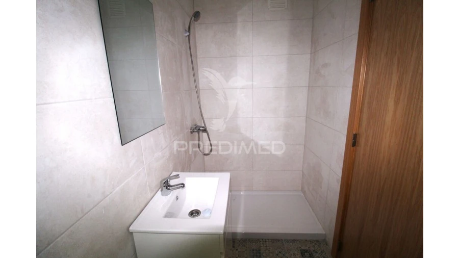 Loja para Venda em Sines Foto 12