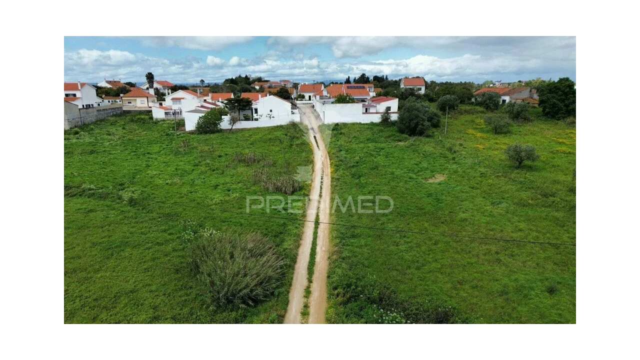 Terreno para Venda em São Vicente do Paul e Vale de Figueira Foto 10