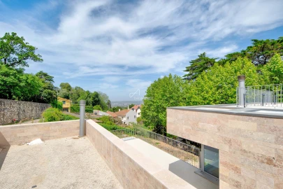 Moradia T4 para Venda em Agualva e Mira-Sintra