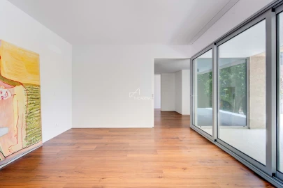 Moradia T4 para Venda em Agualva e Mira-Sintra