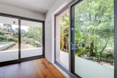 Moradia T4 para Venda em Agualva e Mira-Sintra