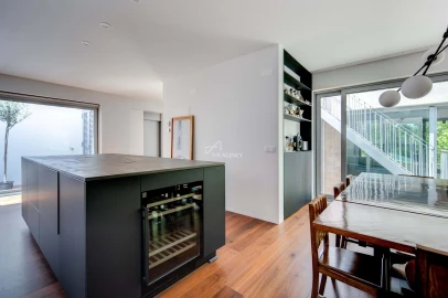 Moradia T4 para Venda em Agualva e Mira-Sintra