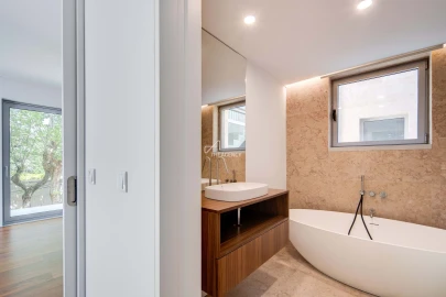 Moradia T4 para Venda em Agualva e Mira-Sintra