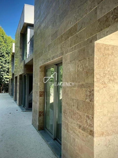 Moradia T4 para Venda em Agualva e Mira-Sintra