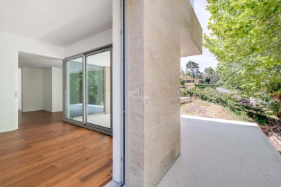 Moradia T4 para Venda em Agualva e Mira-Sintra