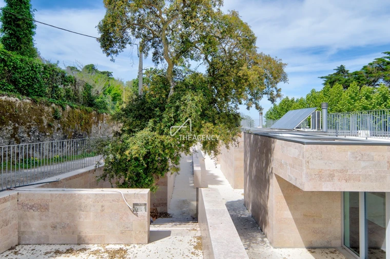 Moradia T4 para Venda em Agualva e Mira-Sintra Foto 30