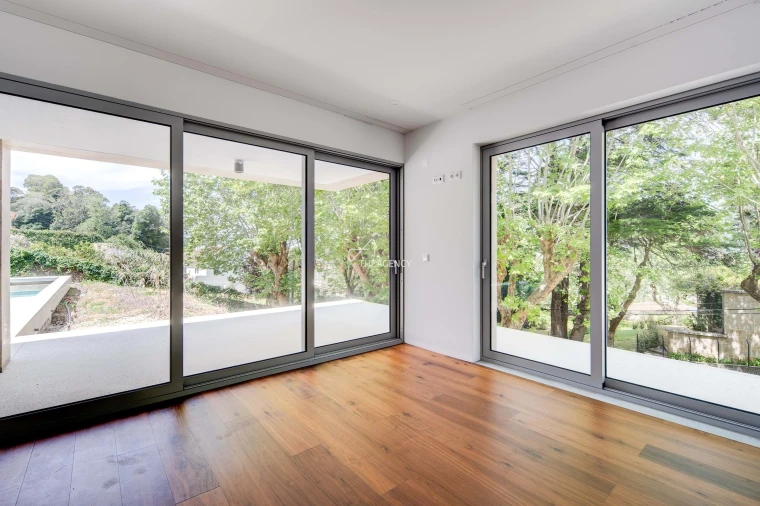 Moradia T4 para Venda em Agualva e Mira-Sintra Foto 98