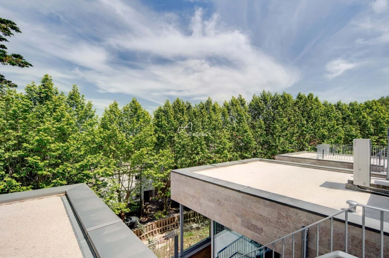 Moradia T4 para Venda em Agualva e Mira-Sintra Foto 92