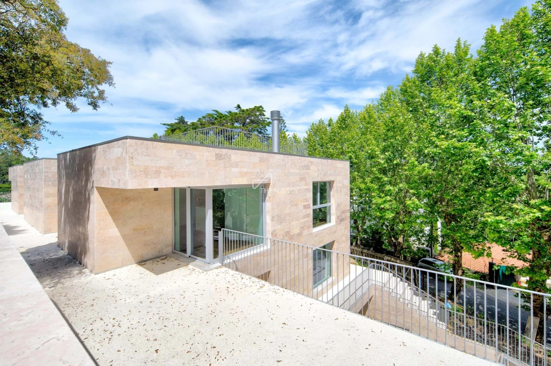 Moradia T4 para Venda em Agualva e Mira-Sintra Foto 31