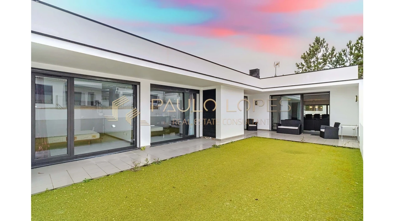 Moradia T4 para Venda em Monte Real e Carvide Foto 15