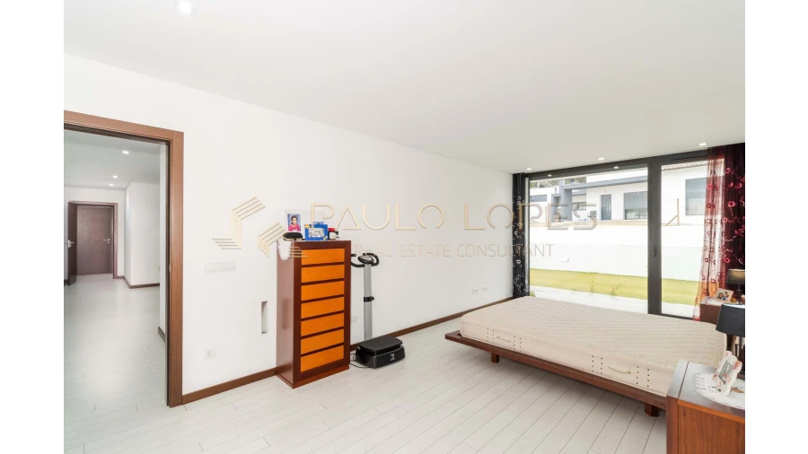 Moradia T4 para Venda em Monte Real e Carvide Foto 18