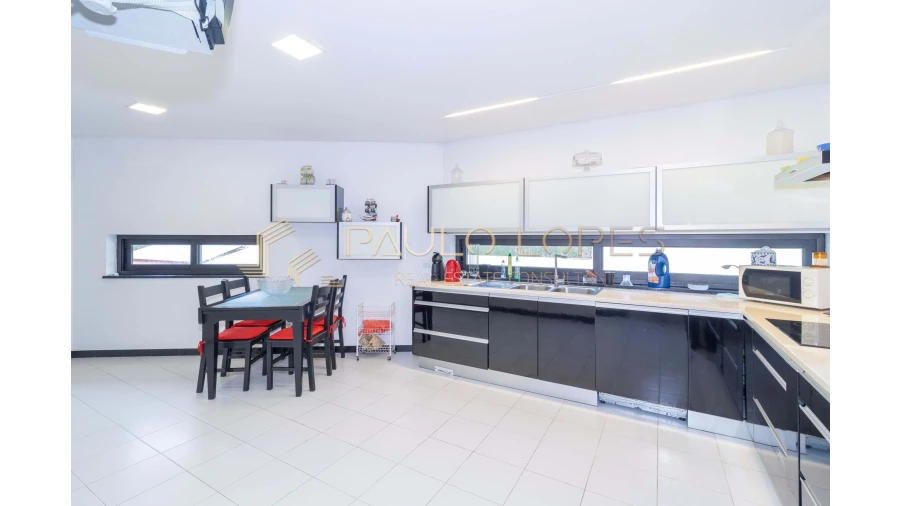 Moradia T4 para Venda em Monte Real e Carvide Foto 5