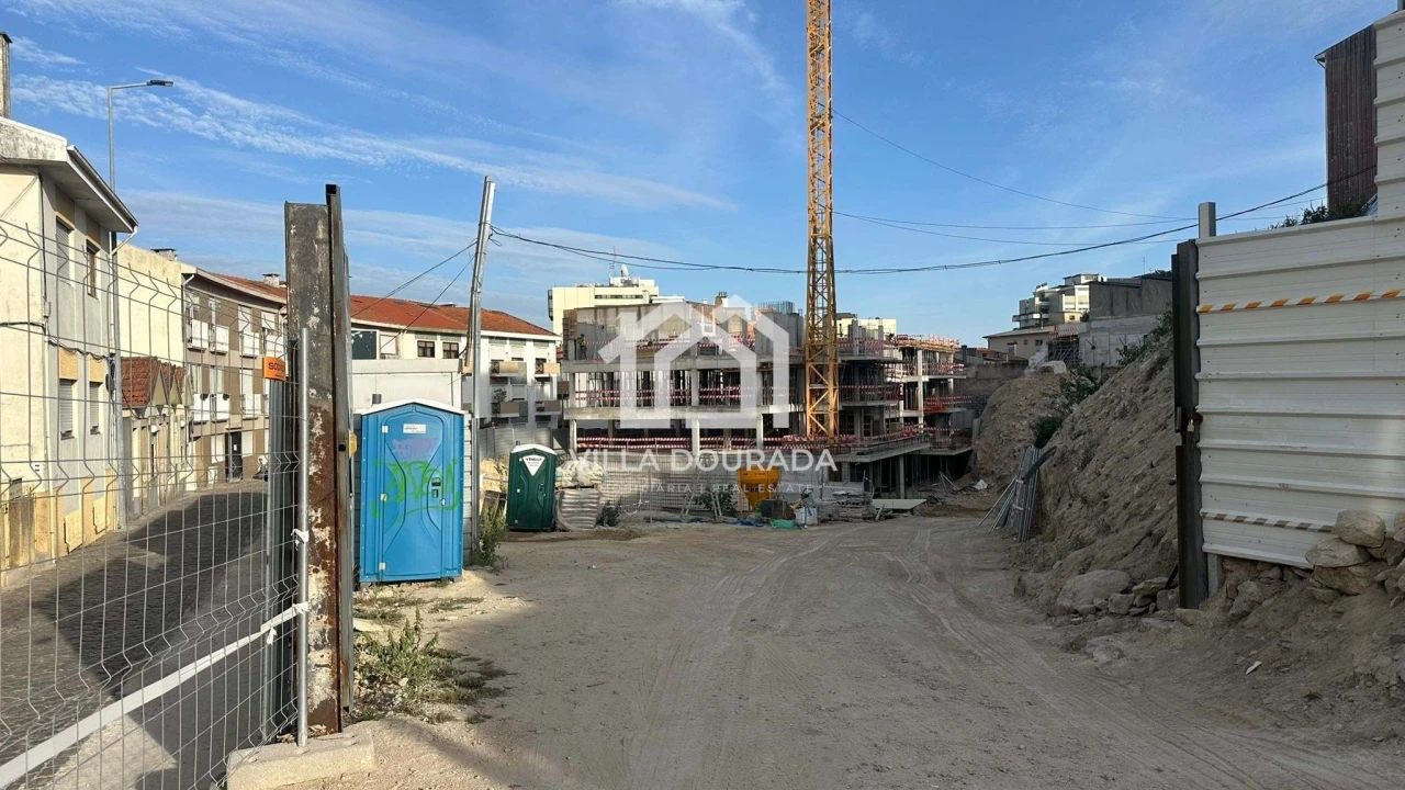 Apartamento para Venda em Santa Marinha e São Pedro da Afurada Foto 7