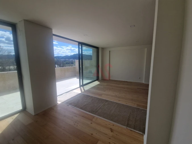 Apartamento T2 para Venda em Creixomil Foto 8