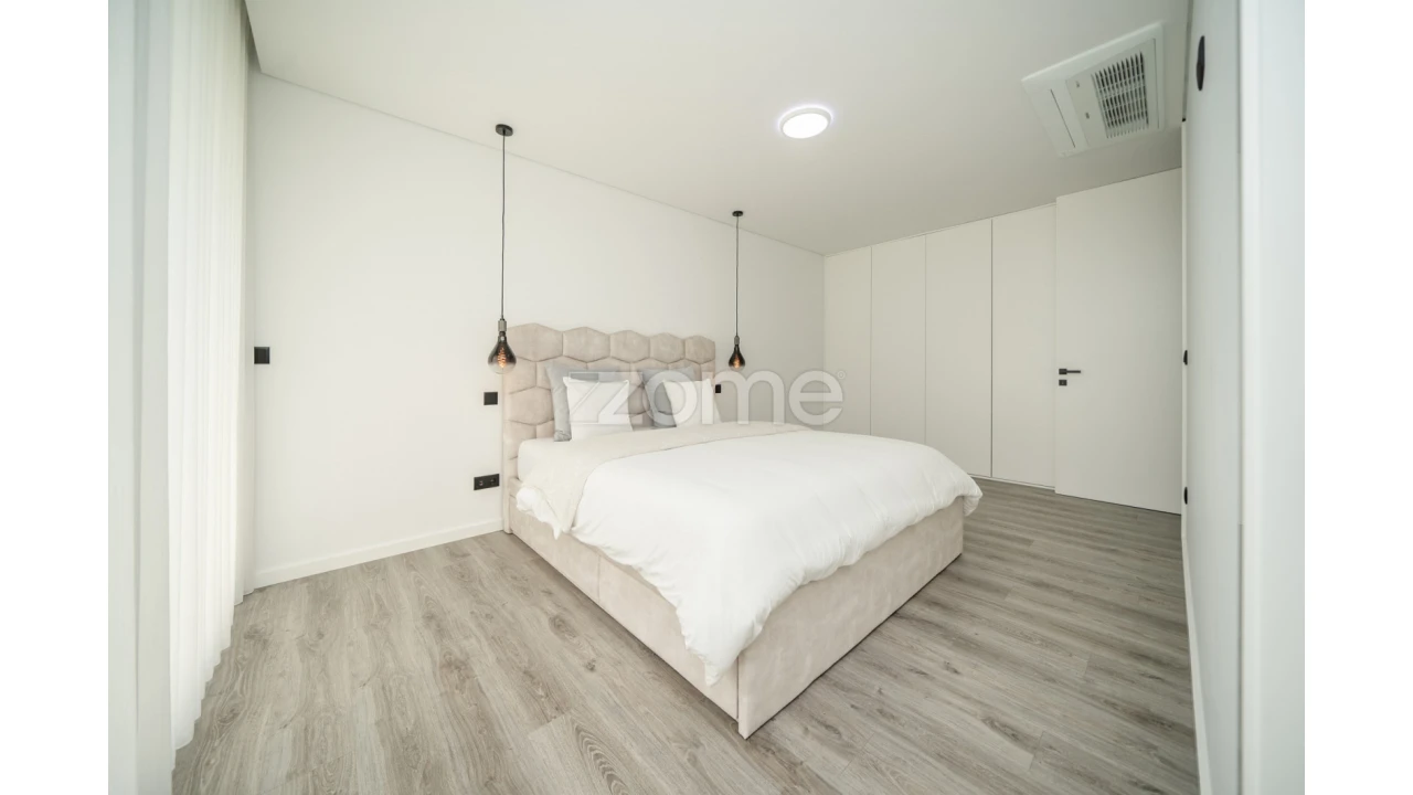 Moradia T3 para Venda em Chafe Foto 34