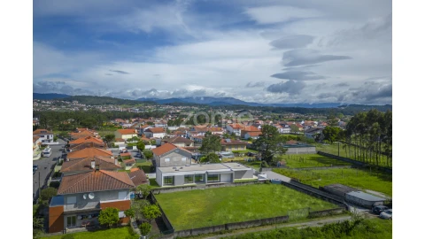 Moradia T3 para Venda em Chafe