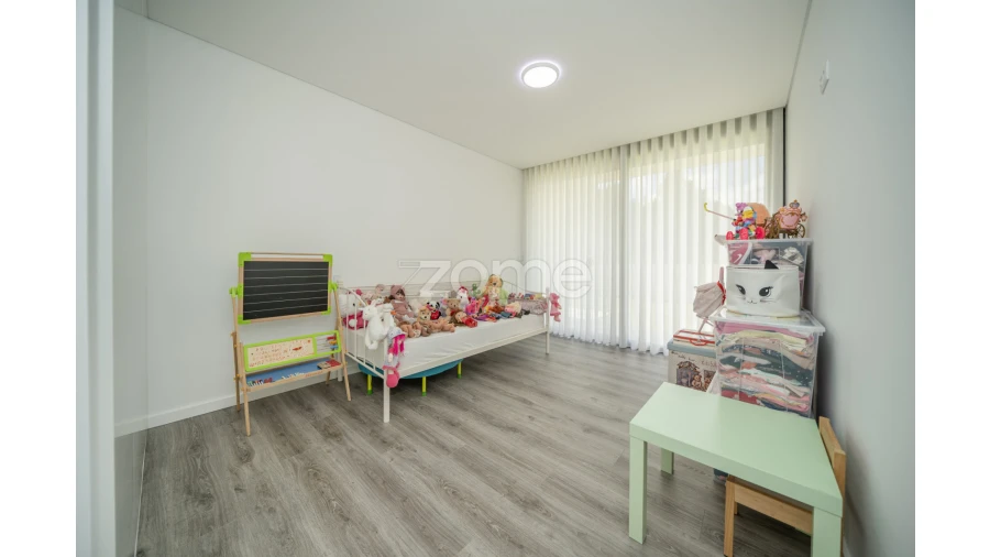 Moradia T3 para Venda em Chafe Foto 17