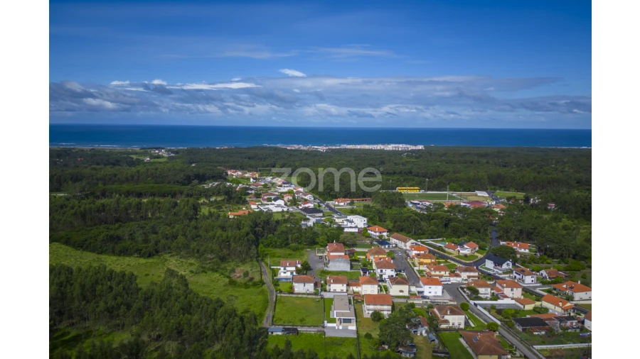 Moradia T3 para Venda em Chafe Foto 41