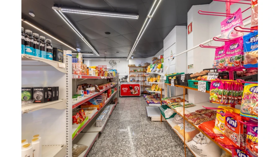 Negócio para Venda em Venteira Foto 15