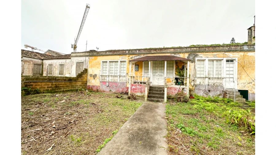 Moradia T2 para Venda em Ponta Delgada (São Pedro) Foto 6