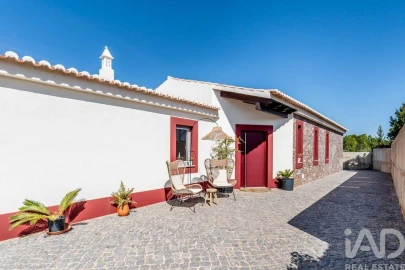 Moradia T3 para Venda em Mexilhoeira Grande