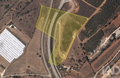 Moradia T3 para Venda em Mexilhoeira Grande