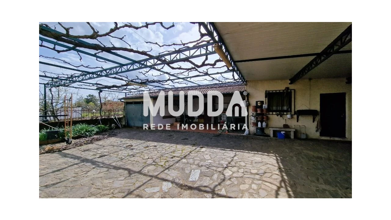 Moradia T4 para Venda em São Pedro de Serracenos Foto 9