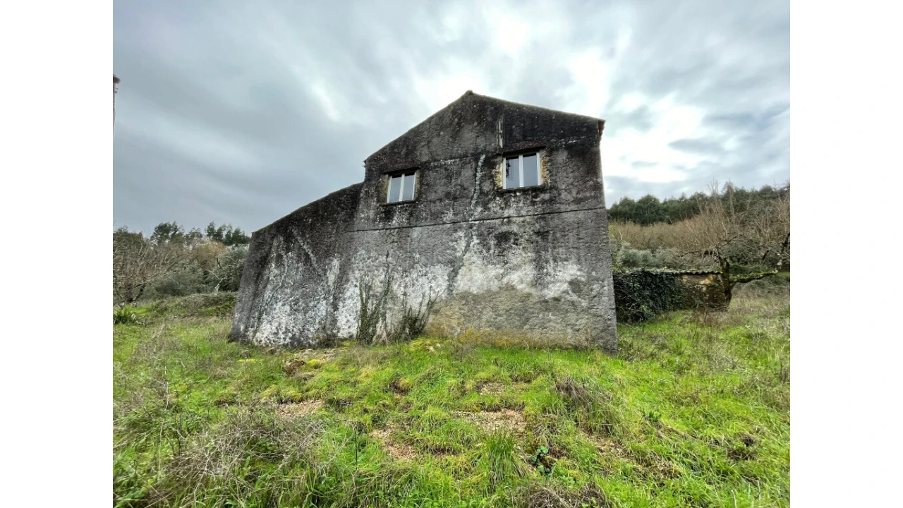 Moradia T3 para Venda em São Miguel, Santa Eufémia e Rabaçal Foto 12