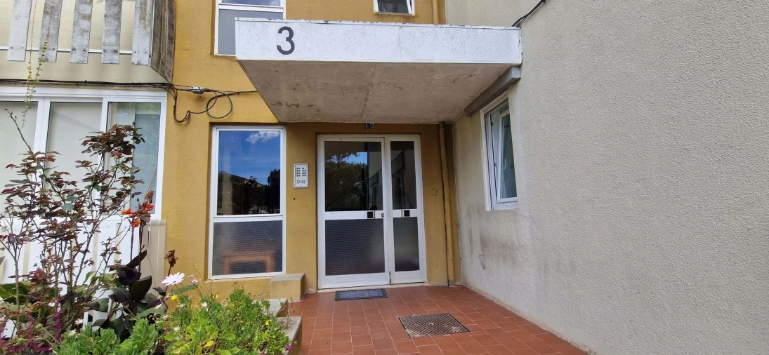 Apartamento T2 para Venda em Rio de Mouro Foto 29