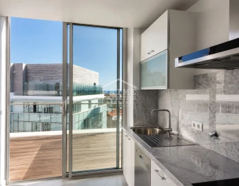 Apartamento T3 para Venda em Funchal (Se)