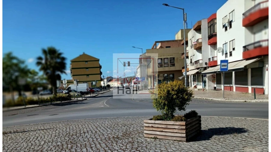 Negócio para Venda em Palhais e Coina Foto 4