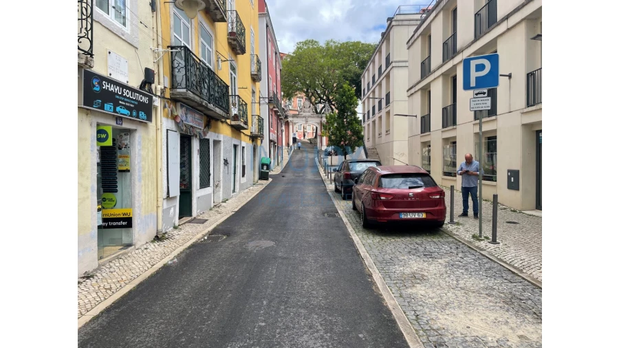 Loja para Venda em Arroios Foto 11