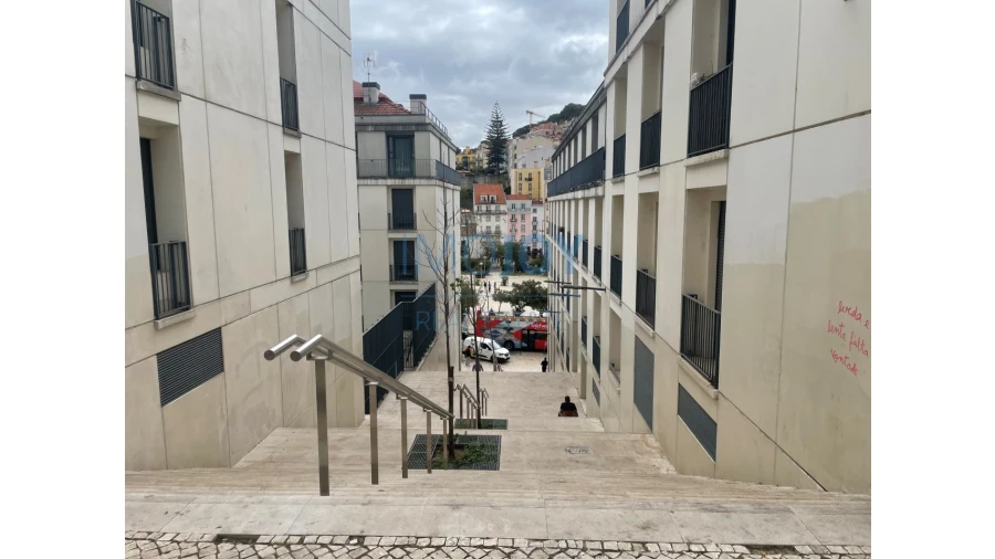 Loja para Venda em Arroios Foto 13