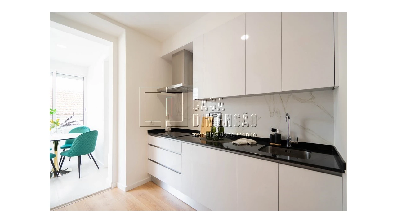 Apartamento T2 para Venda em São Domingos de Benfica Foto 10