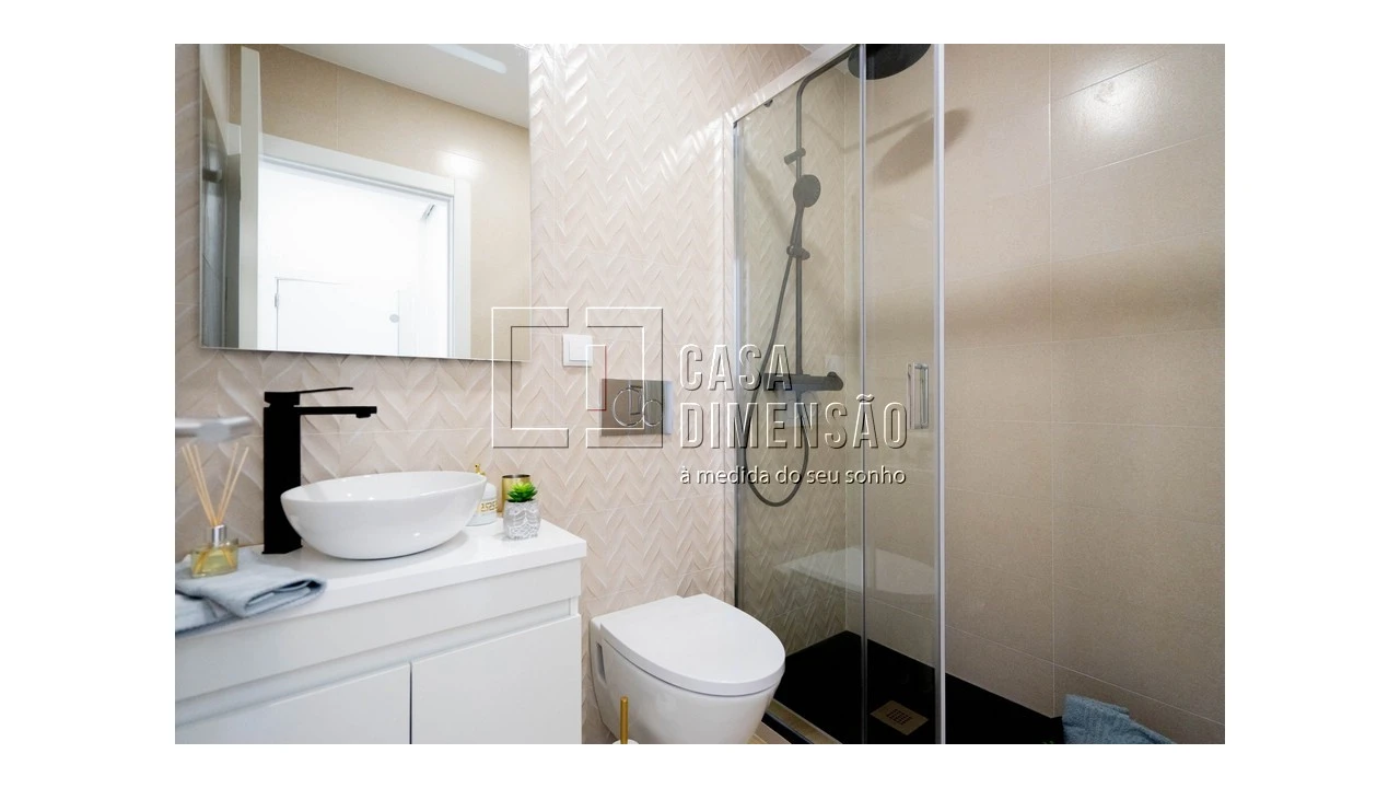 Apartamento T2 para Venda em São Domingos de Benfica Foto 44
