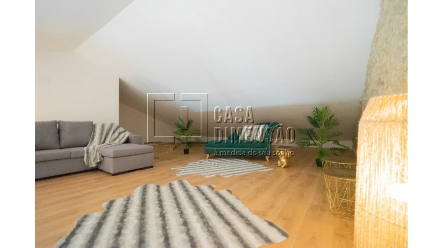 Apartamento T2 para Venda em São Domingos de Benfica Foto 17