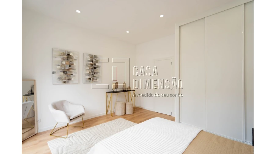 Apartamento T2 para Venda em São Domingos de Benfica Foto 34