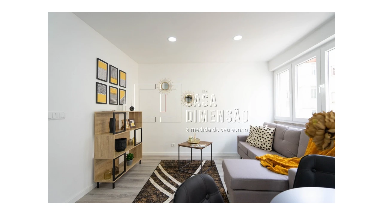 Apartamento T2 para Venda em Penha de França Foto 4