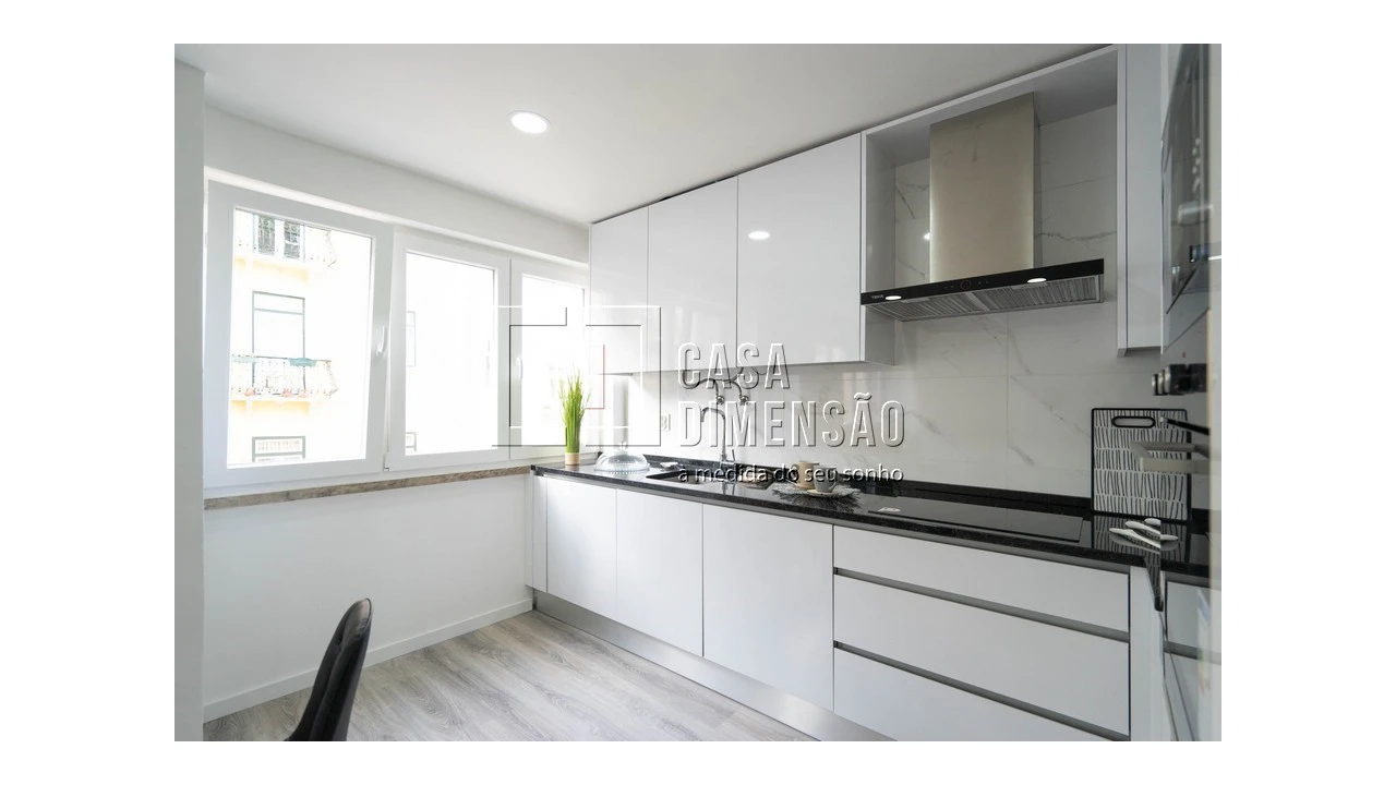 Apartamento T2 para Venda em Penha de França Foto 8