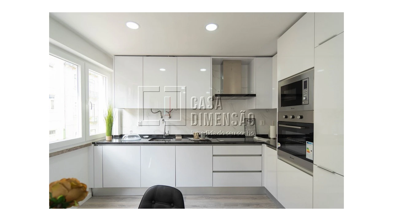 Apartamento T2 para Venda em Penha de França Foto 1
