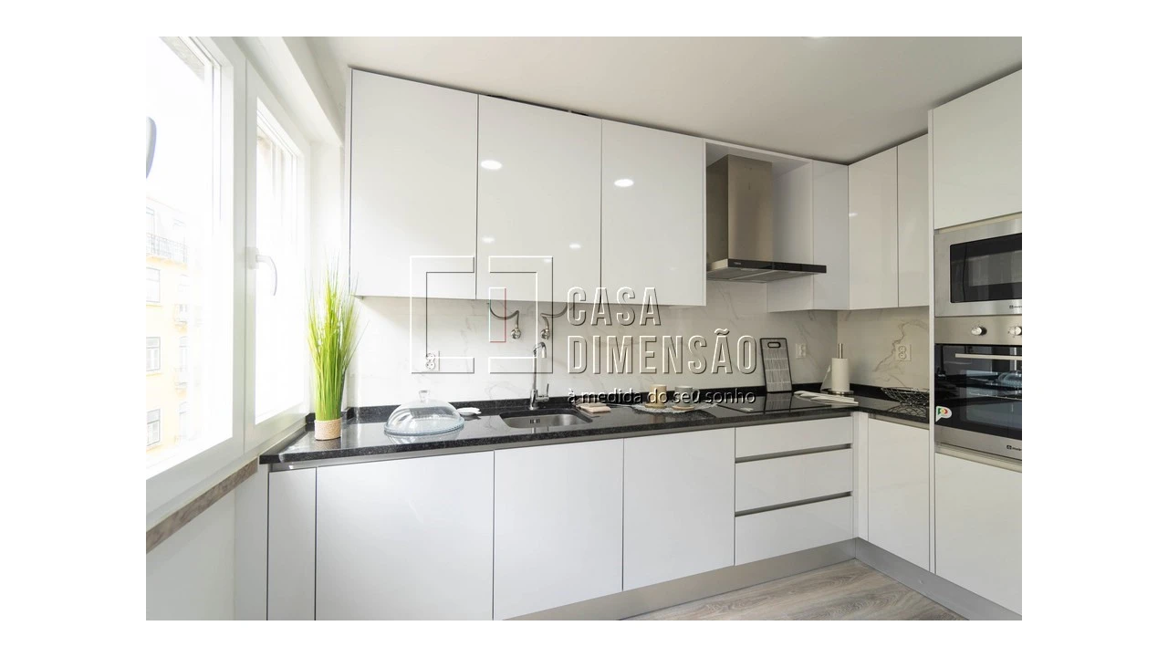 Apartamento T2 para Venda em Penha de França Foto 9