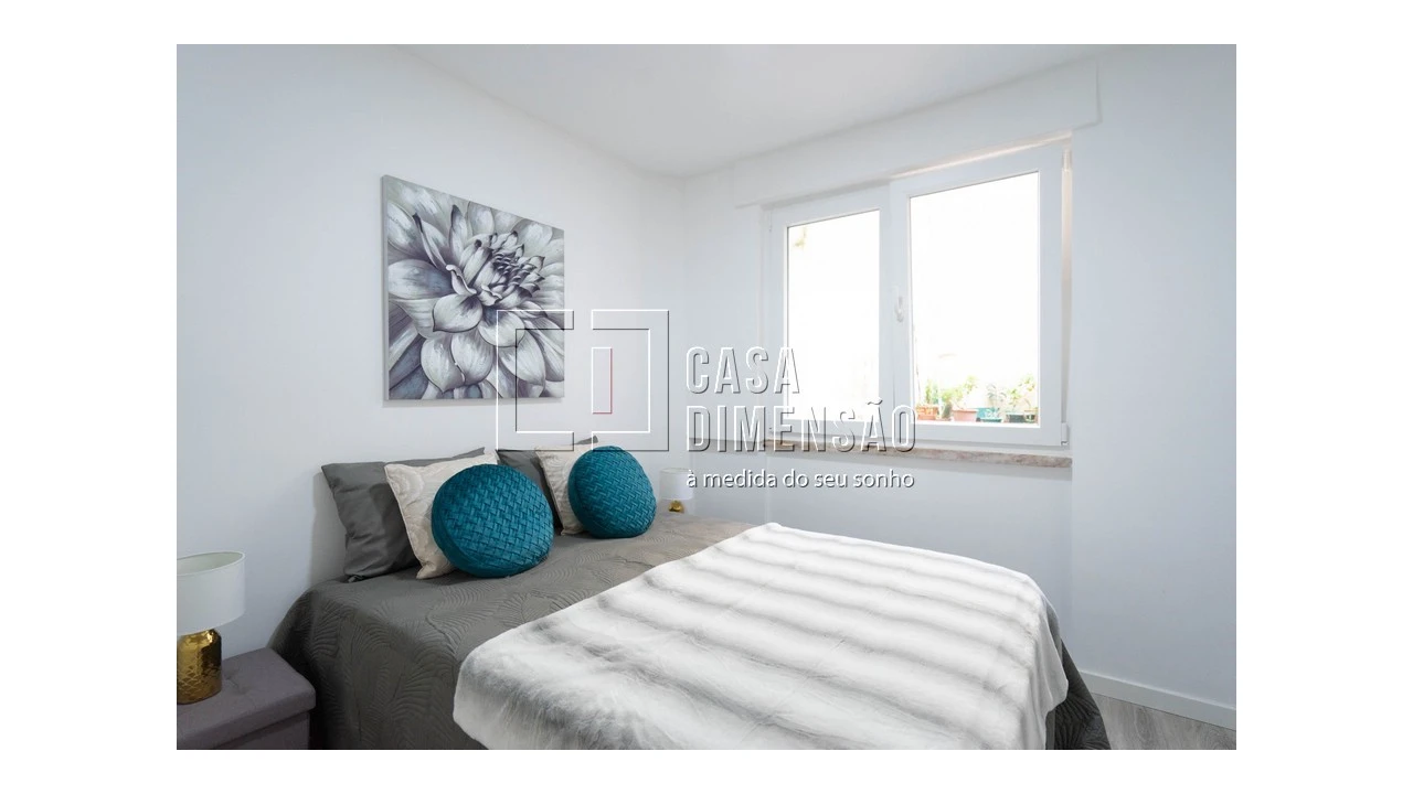 Apartamento T2 para Venda em Penha de França Foto 19