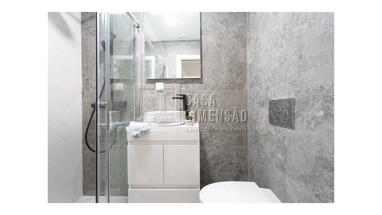 Apartamento T2 para Venda em Penha de França Foto 22