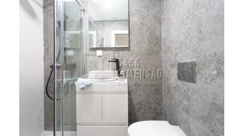 Apartamento T2 para Venda em Penha de França