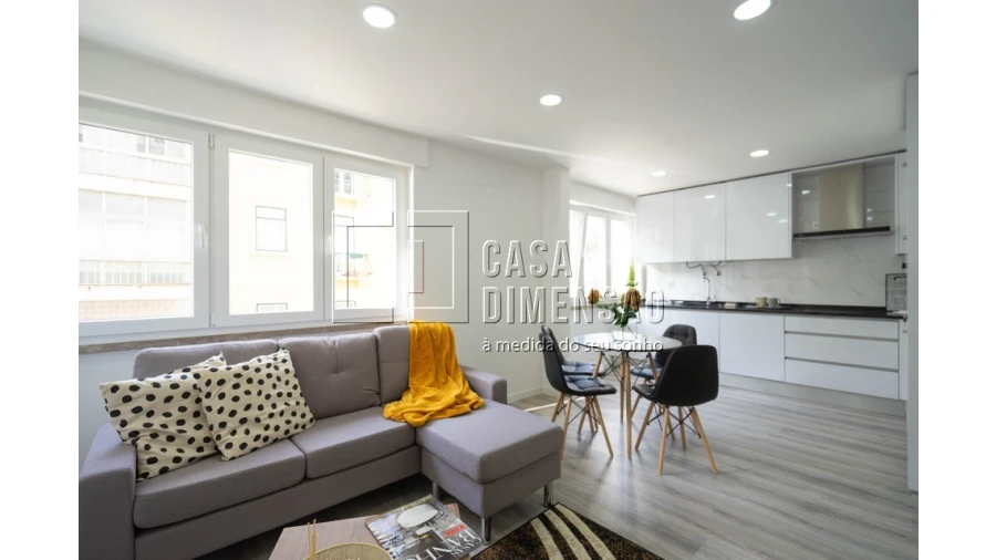 Apartamento T2 para Venda em Penha de França Foto 7